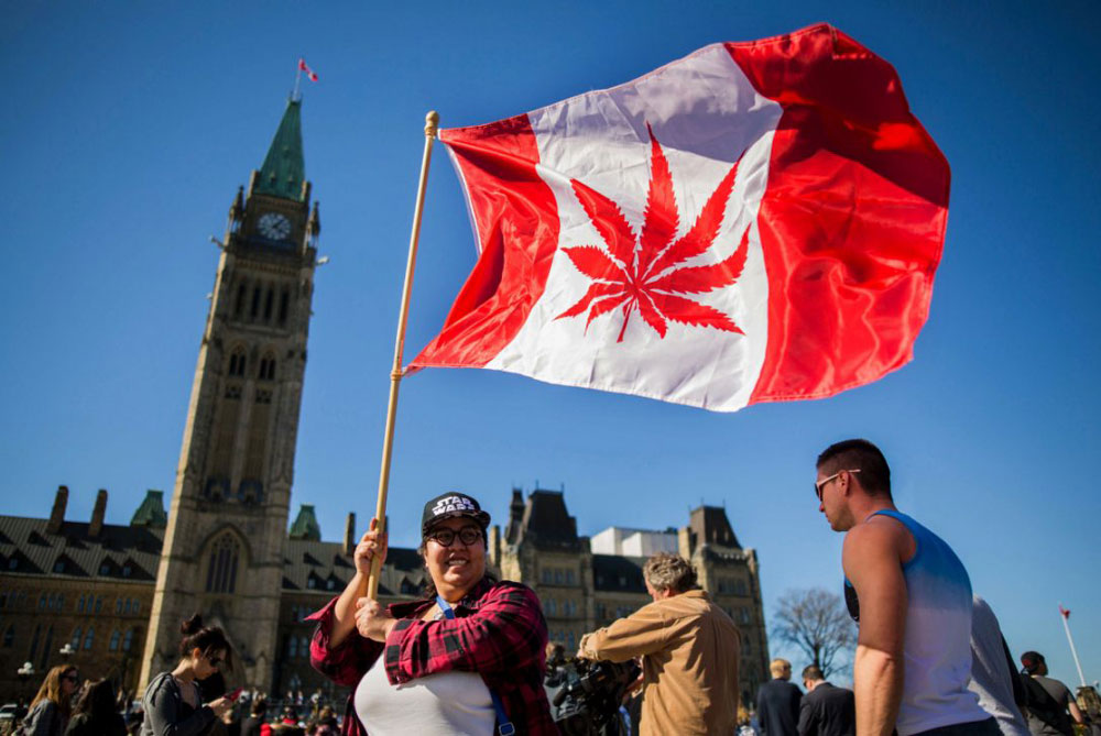 kanada-legalizatsyja.jpg